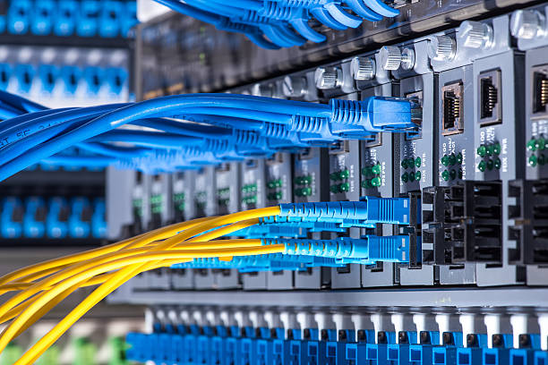 High-speed network transceivers and fiber optic cables for enterprise data centers